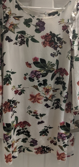 RW&CO Floral Shift Dress - Picture 2 of 4